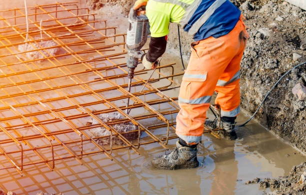 Best Driveways & Floors  in River Bend, NC